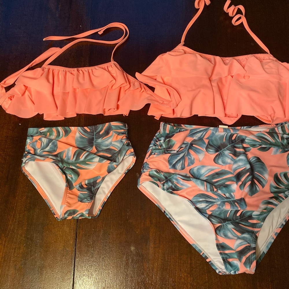 Mommy and me matching swimsuits!